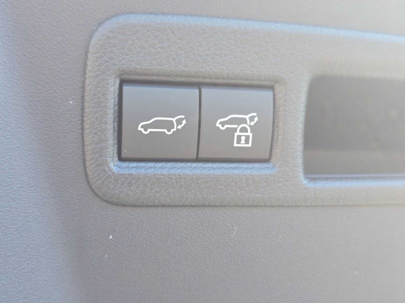 New 2026 Toyota C-HR AWD/4WD image 14