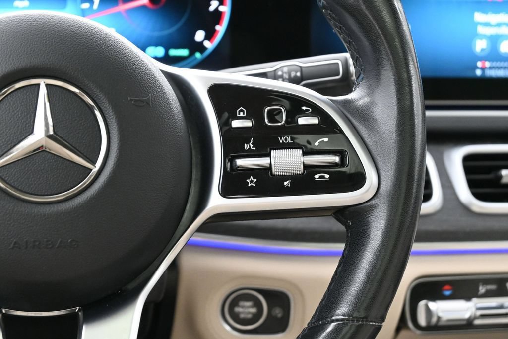 Used 2021 Mercedes-Benz GLS 450 4MATIC image 17