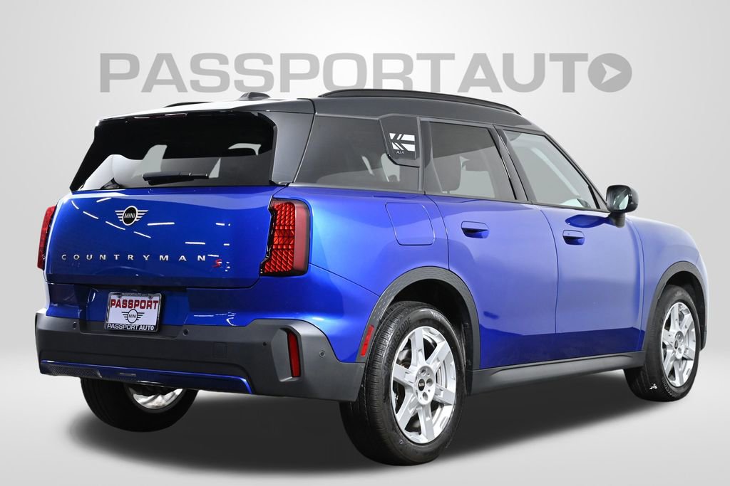 Used 2025 MINI Cooper Countryman S w/ Comfort Package Max image 9