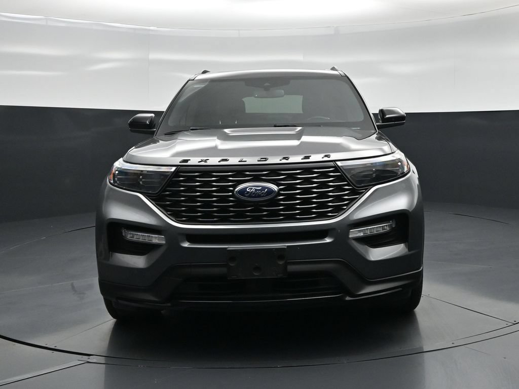 Certified 2023 Ford Explorer ST-Line w/ Class IV Trailer Tow Package RWD image 21