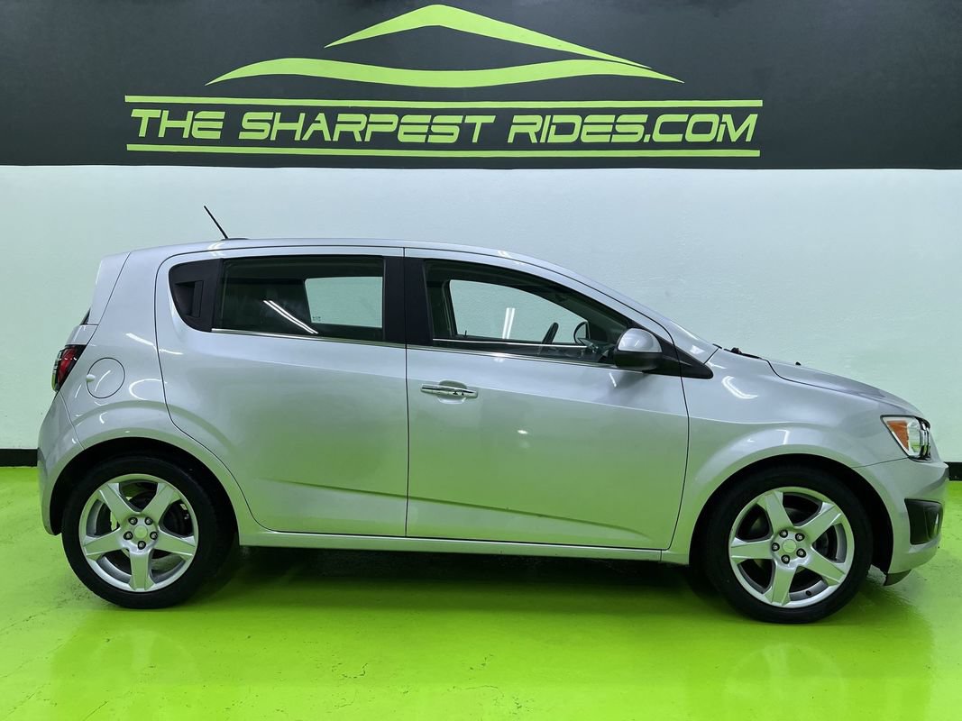 Used 2015 Chevrolet Sonic LTZ FWD image 11