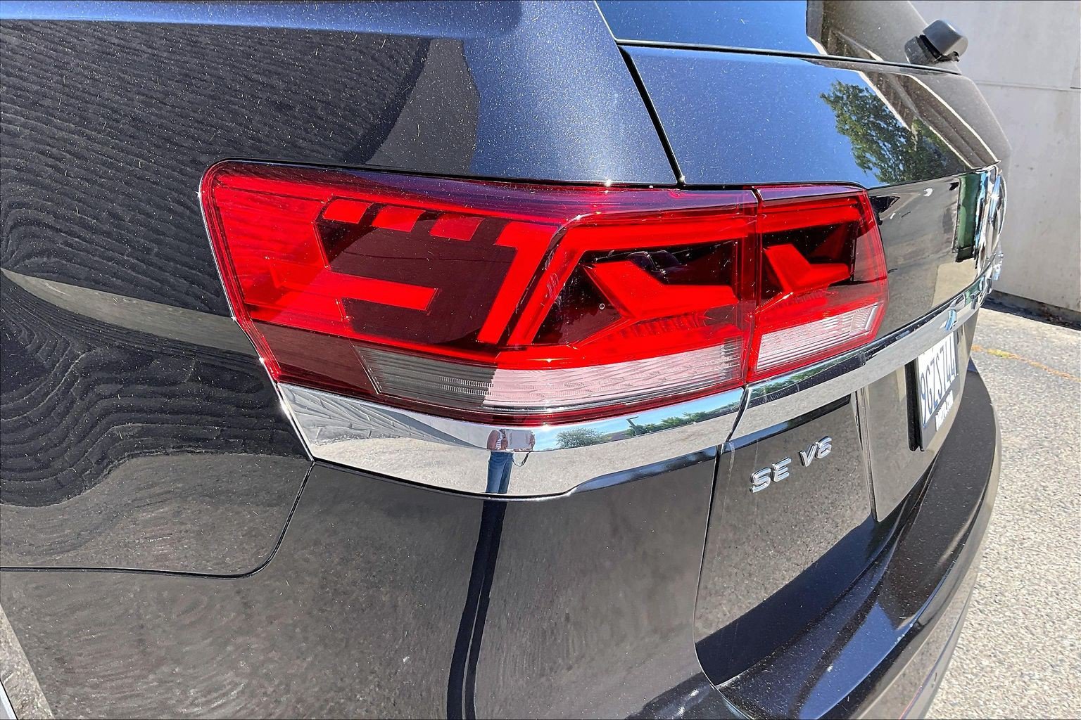 Certified 2023 Volkswagen Atlas SE w/ Panoramic Sunroof Package FWD image 28