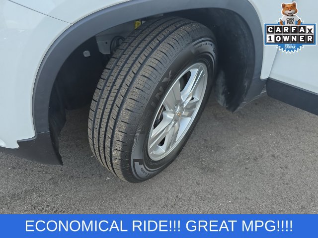 Used 2022 Chevrolet Trax LS w/ Tint and Cruise Package FWD image 26