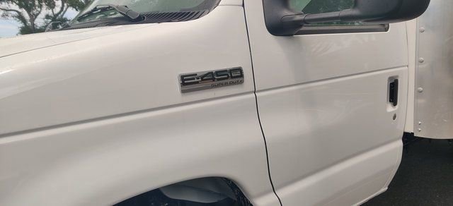 New 2026 Ford E-450 and Econoline 450 Super Duty w/ Power Equipment Group image 2