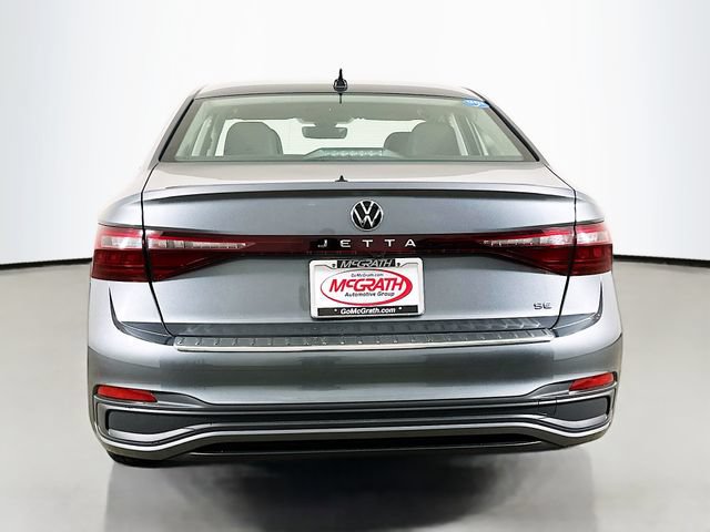 Used 2025 Volkswagen Jetta SE FWD image 17
