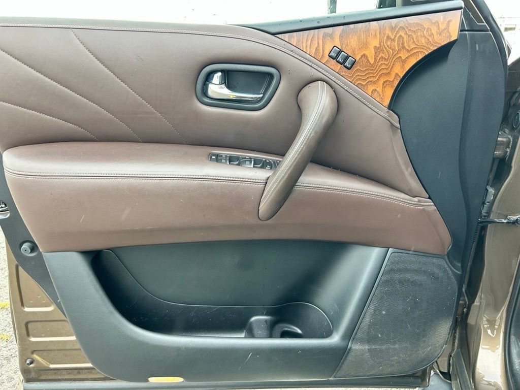 Used 2017 INFINITI QX80 Limited w/ All Season Package AWD/4WD image 21
