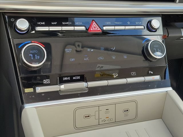 New 2026 Hyundai Santa Fe SE FWD image 12
