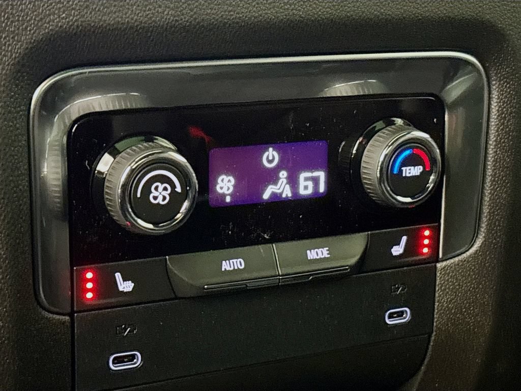 New 2026 Chevrolet Tahoe High Country AWD/4WD image 26