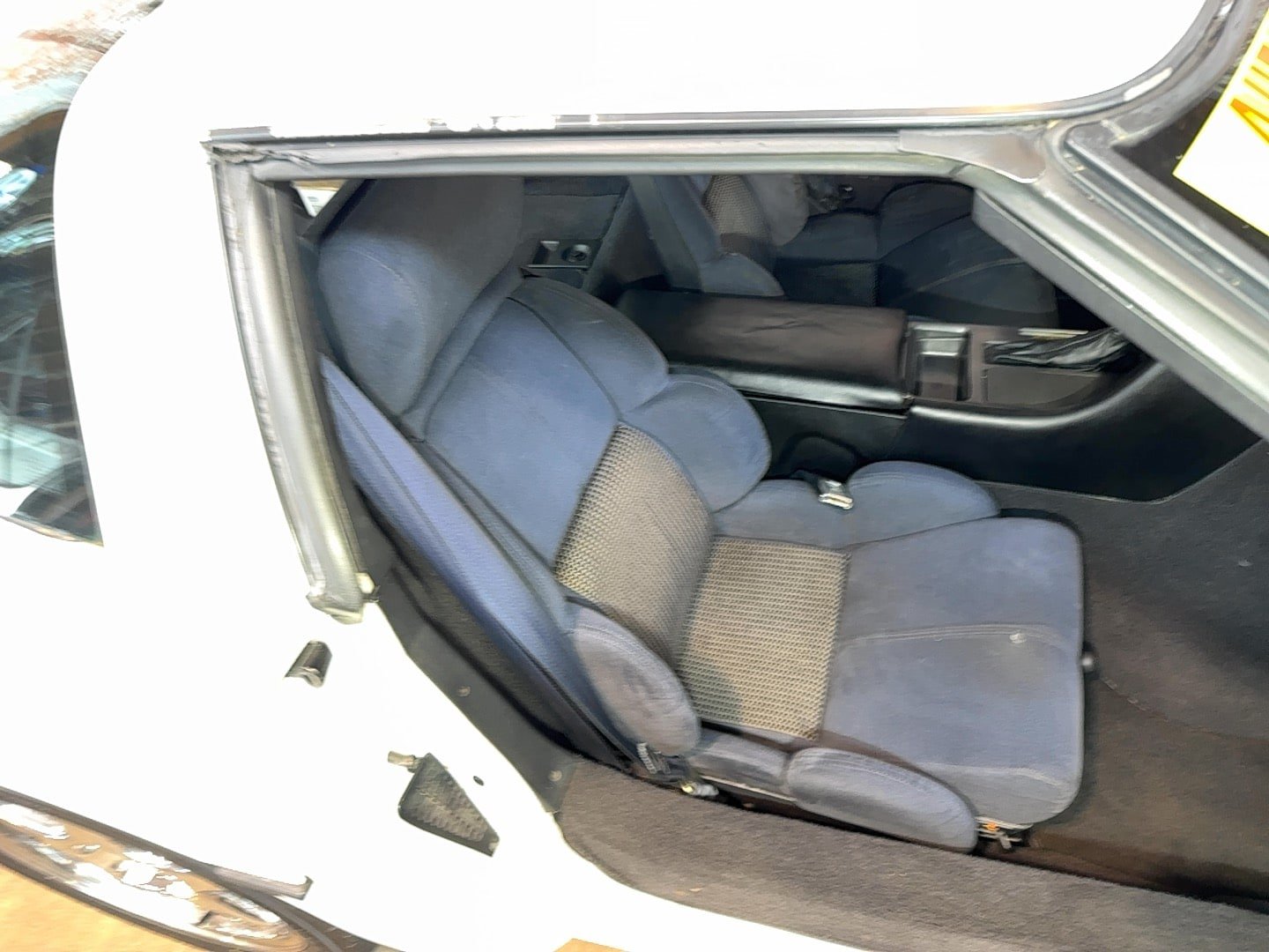 Used 1990 Chevrolet Corvette Coupe RWD image 98