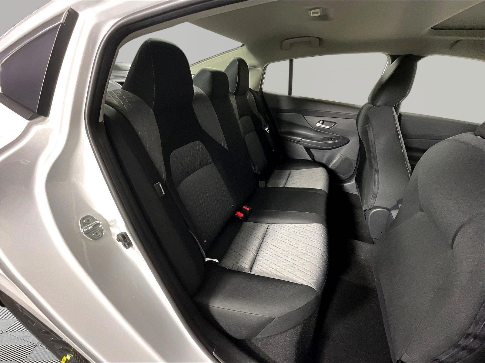 New 2026 Nissan Sentra SV w/ SV Convenience Package FWD image 20