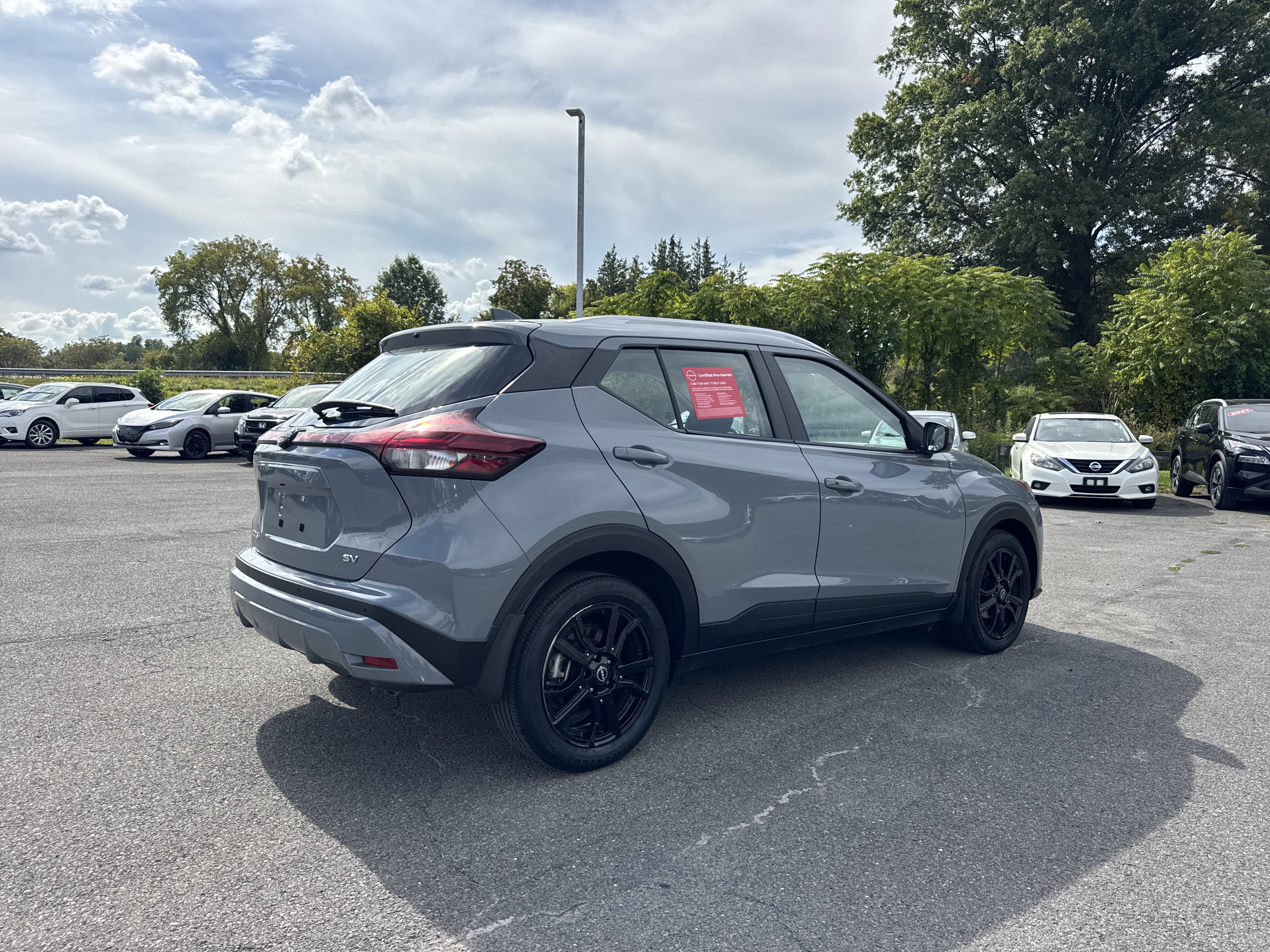 Certified 2023 Nissan Kicks SV image 5