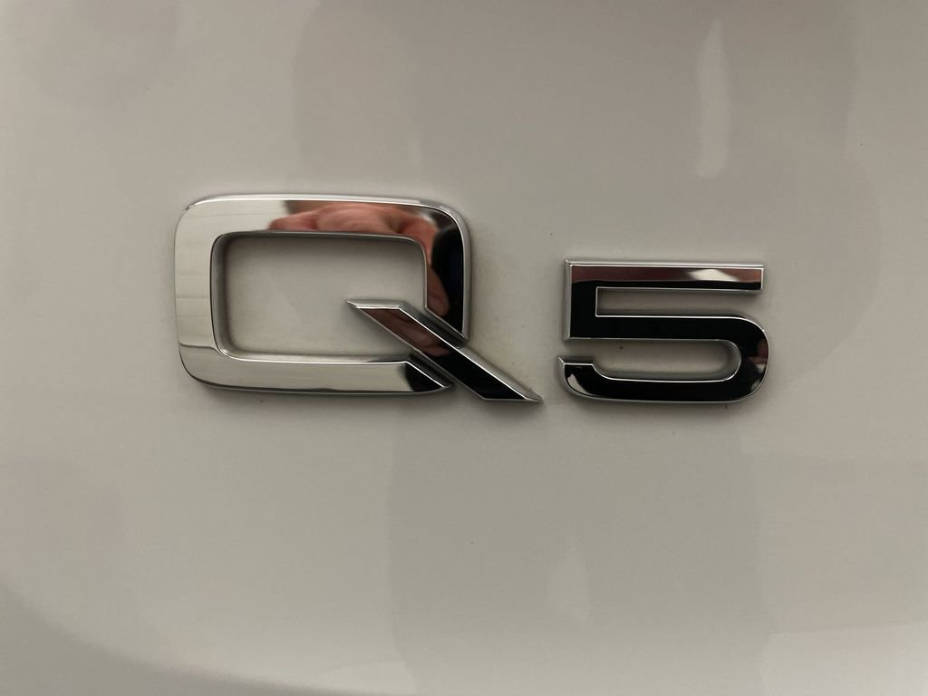 Used 2023 Audi Q5 2.0T Prestige w/ Prestige Package image 26