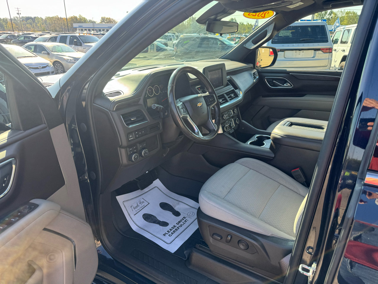 Used 2023 Chevrolet Tahoe LS image 11