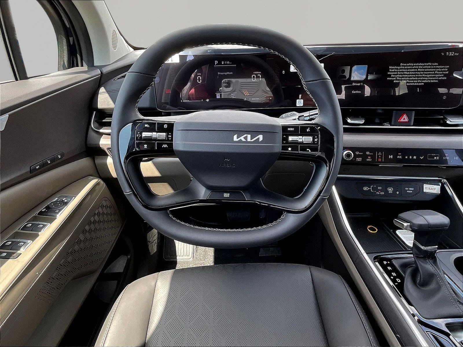 New 2027 Kia Carnival EX FWD image 9