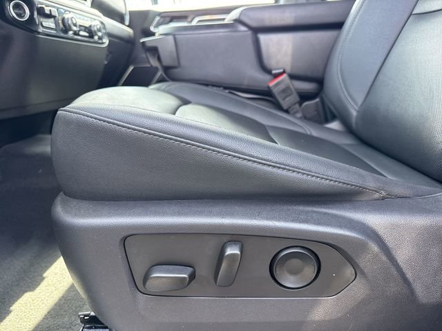 Used 2025 GMC Sierra 1500 SLT AWD/4WD image 12