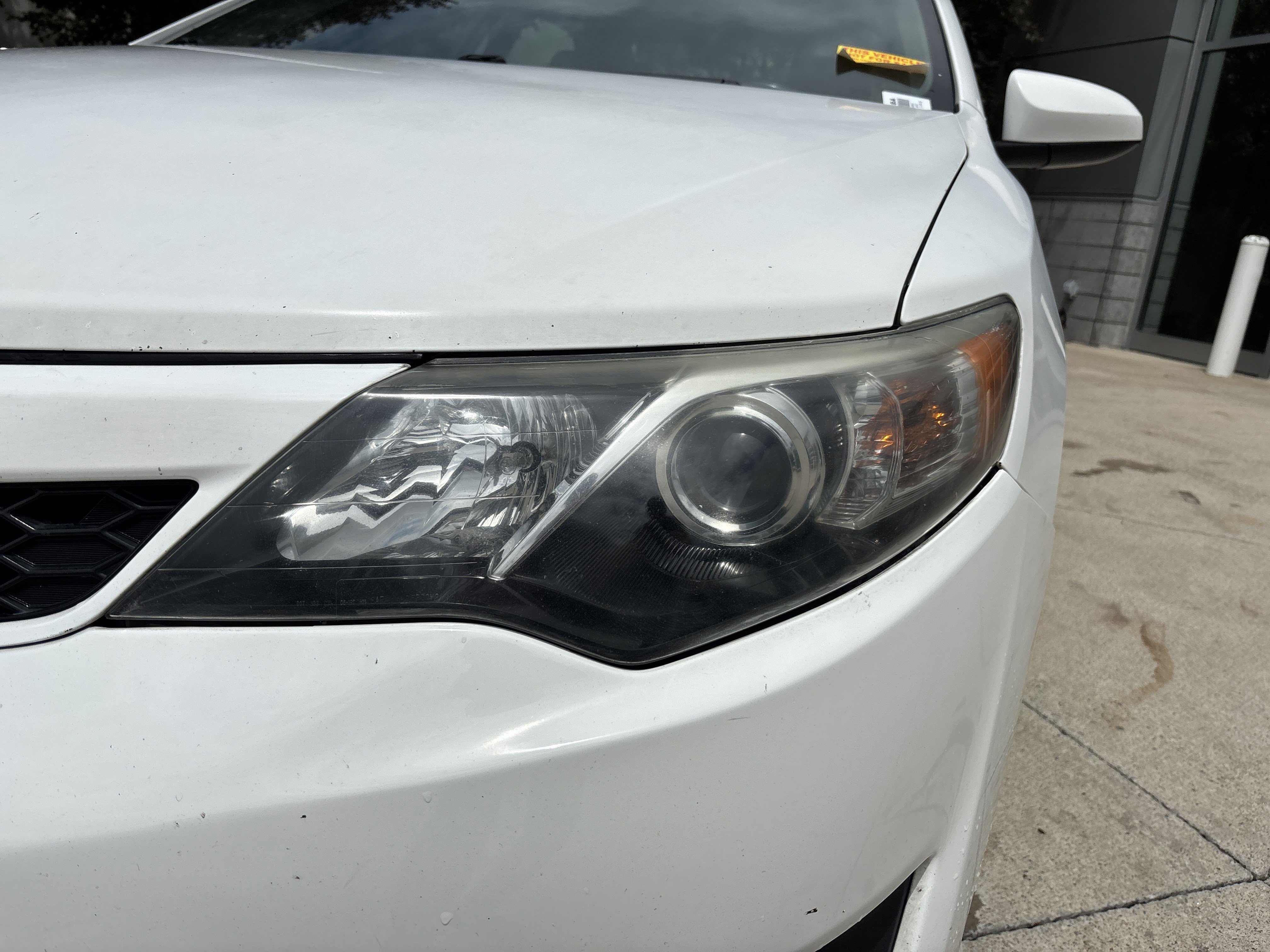 Used 2012 Toyota Camry SE FWD image 10
