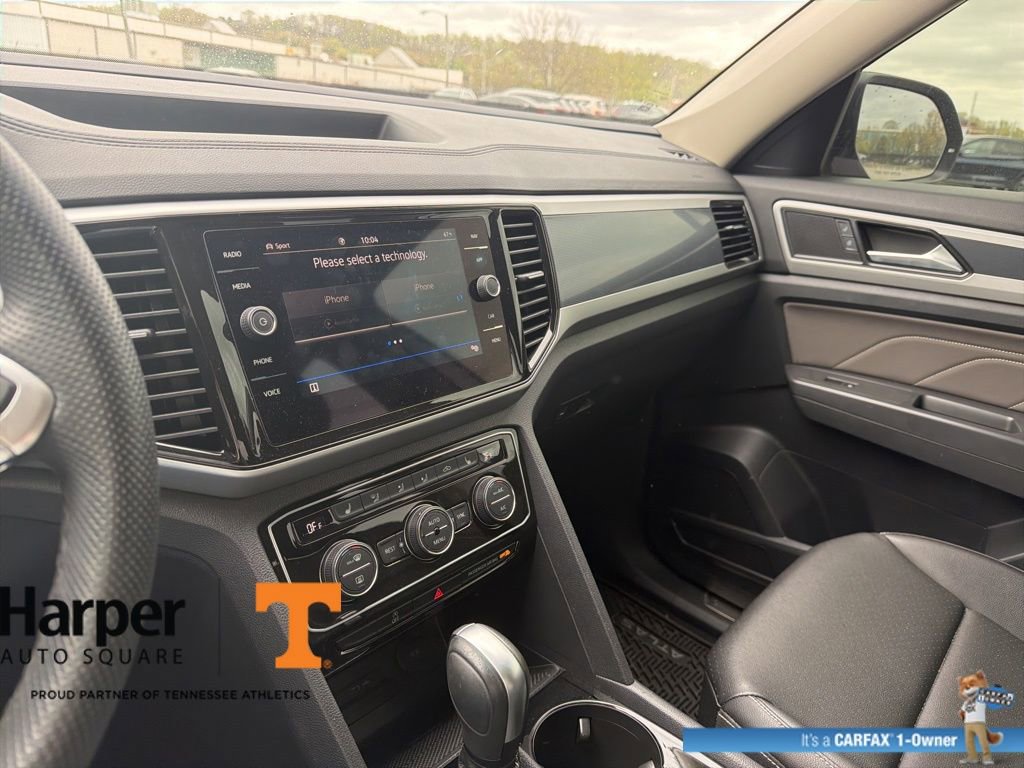 Used 2023 Volkswagen Atlas SEL R-Line image 17