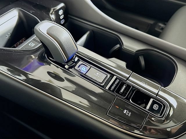 New 2026 Toyota Crown Platinum AWD/4WD image 20