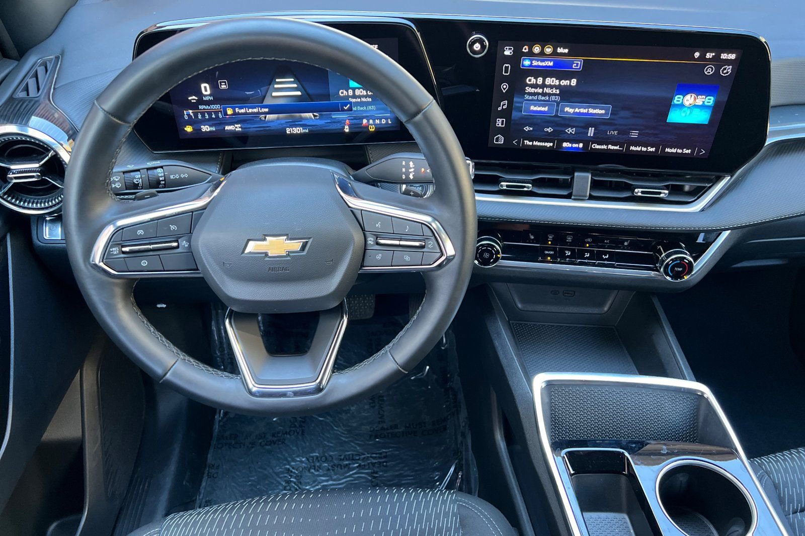 Used 2025 Chevrolet Equinox LT AWD/4WD image 19