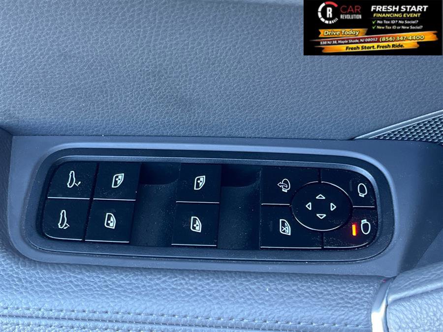 Used 2019 Porsche Cayenne image 33