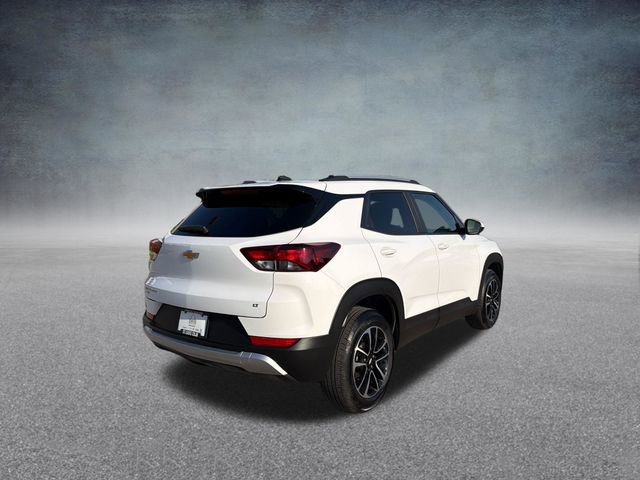 Used 2025 Chevrolet TrailBlazer LT AWD/4WD image 5