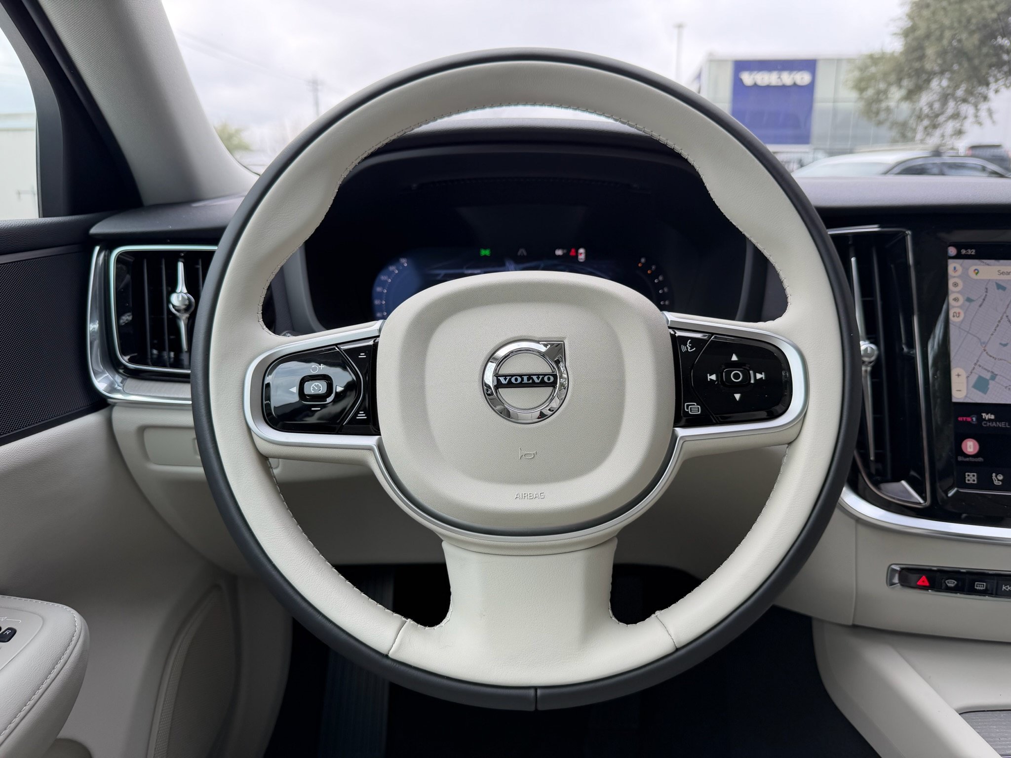 New 2026 Volvo V60 B5 Cross Country Plus w/ Protection Package Premier AWD/4WD image 14