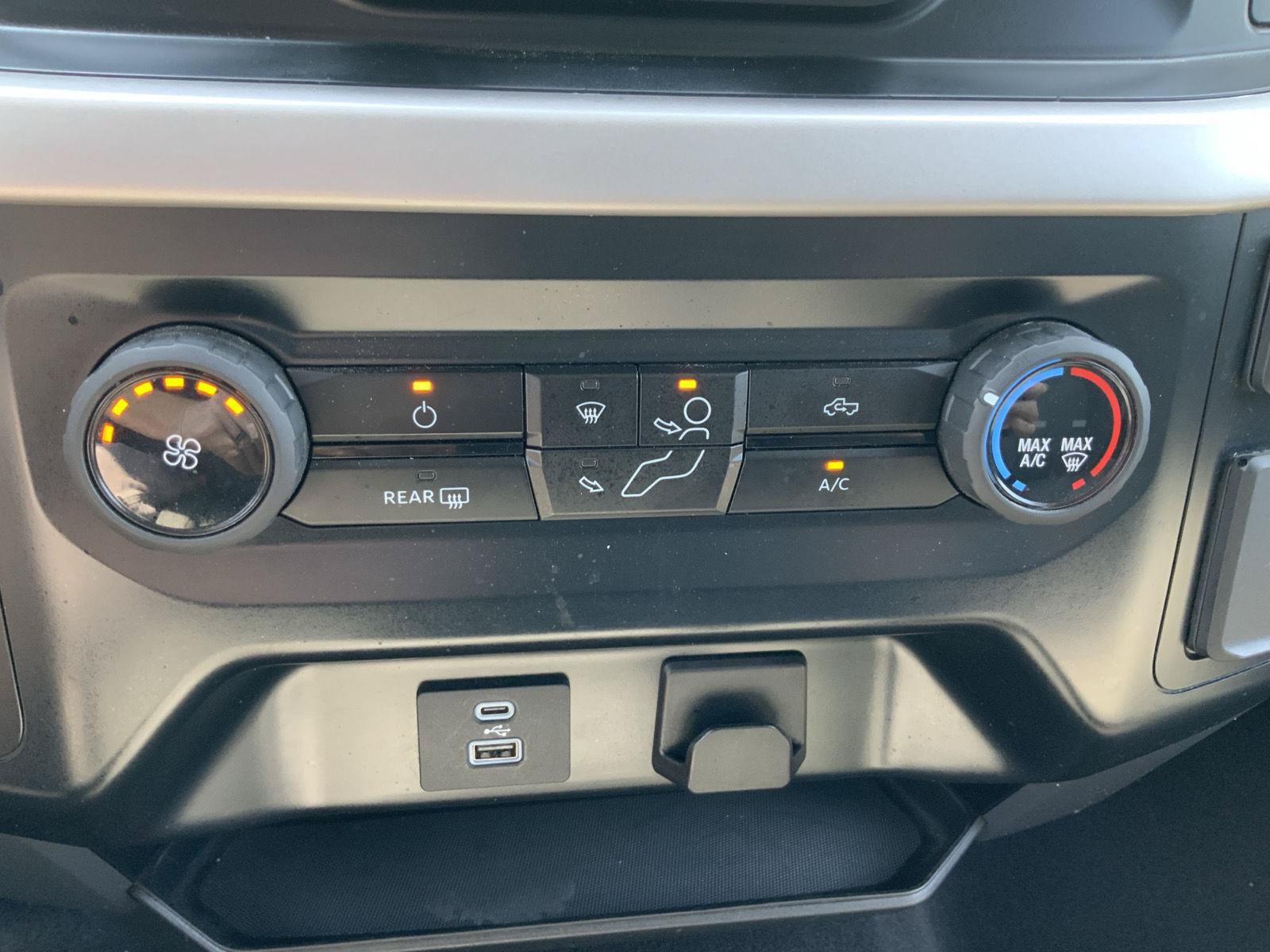 Used 2023 Ford F150 XLT AWD/4WD image 39