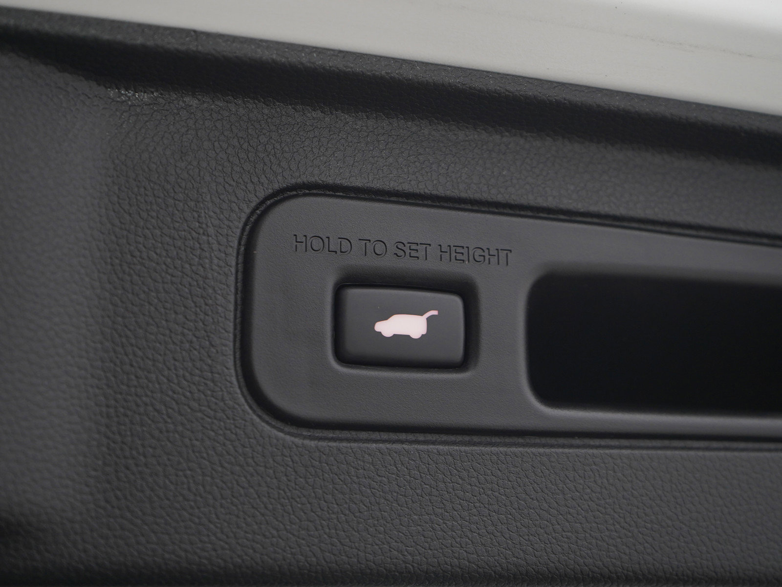 Used 2023 Honda Pilot EX-L image 11