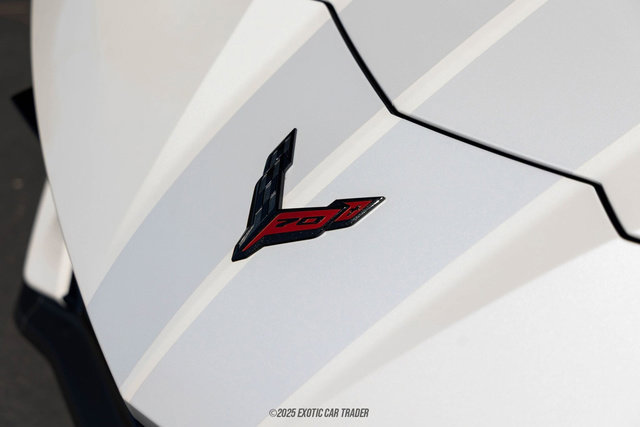 Used 2023 Chevrolet Corvette Stingray Premium Cpe w/ Z51 Performance Package image 43