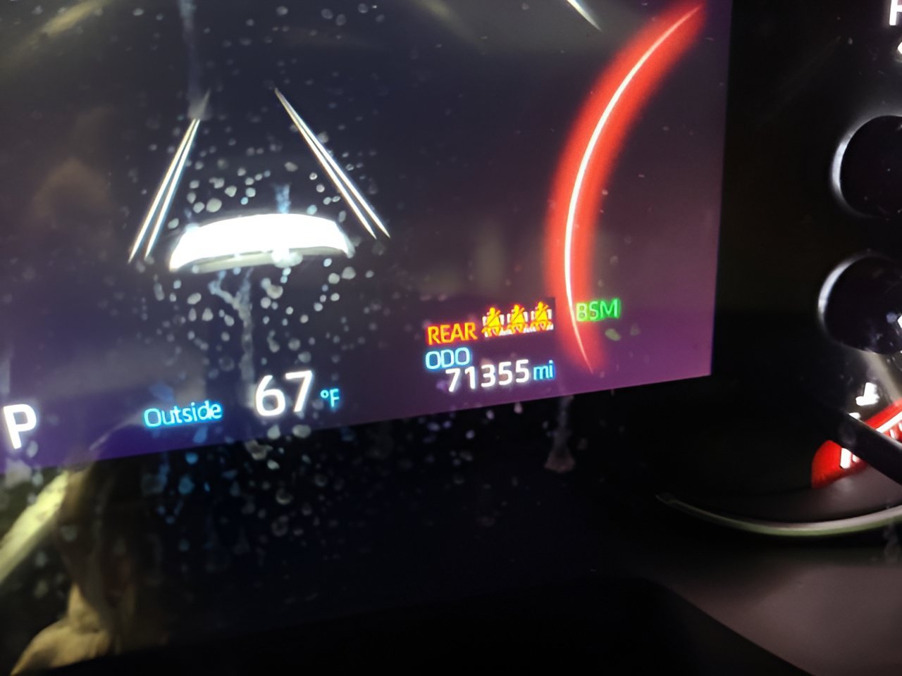 Used 2022 Toyota RAV4 Limited AWD/4WD image 29