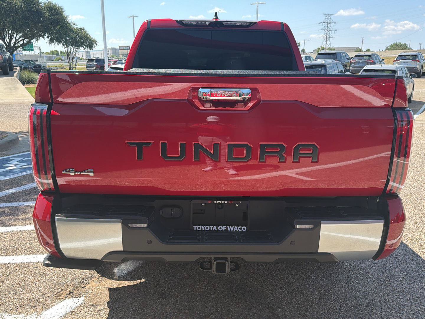 Used 2024 Toyota Tundra Limited AWD/4WD image 4
