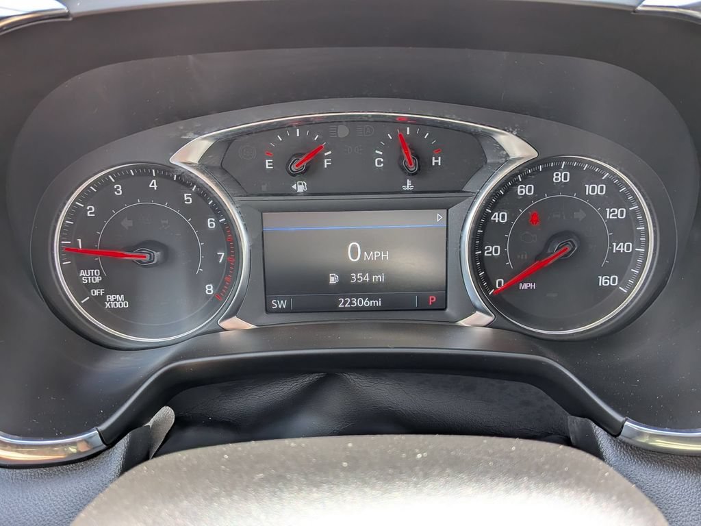 Used 2025 Chevrolet Blazer LT FWD image 16