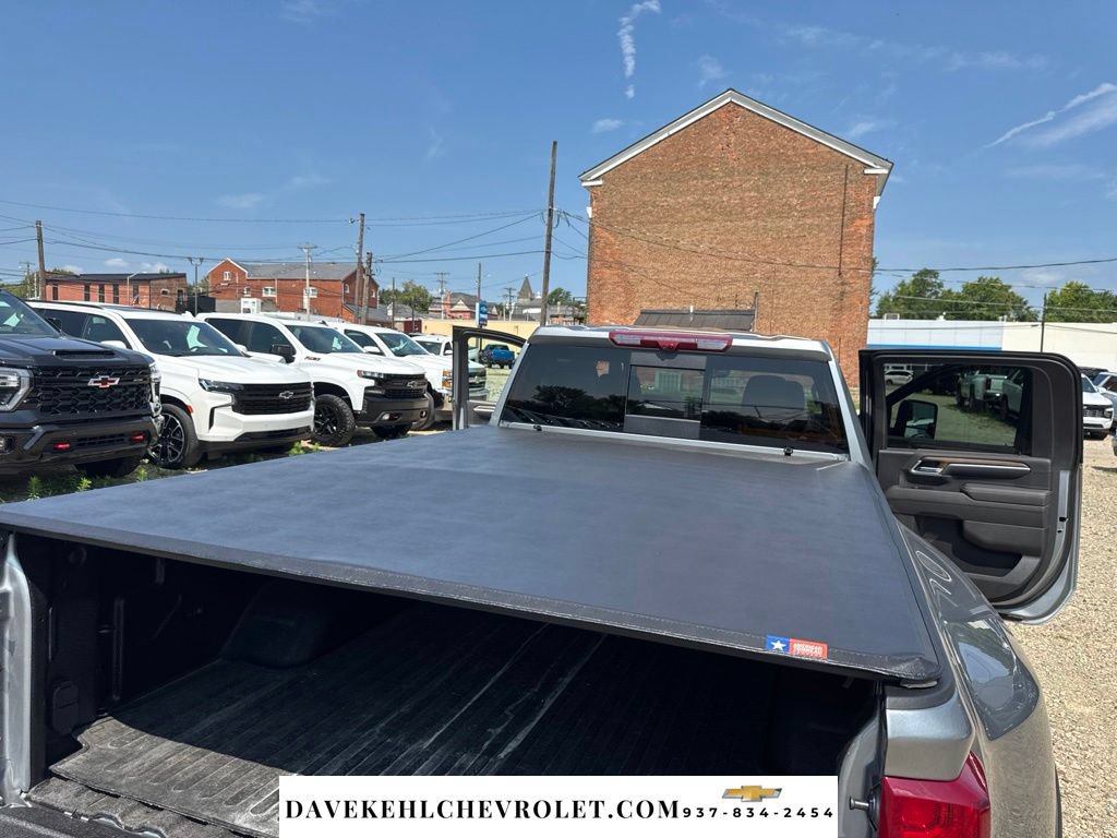 Used 2025 Chevrolet Silverado 3500 High Country w/ High Country Premium Package AWD/4WD image 45