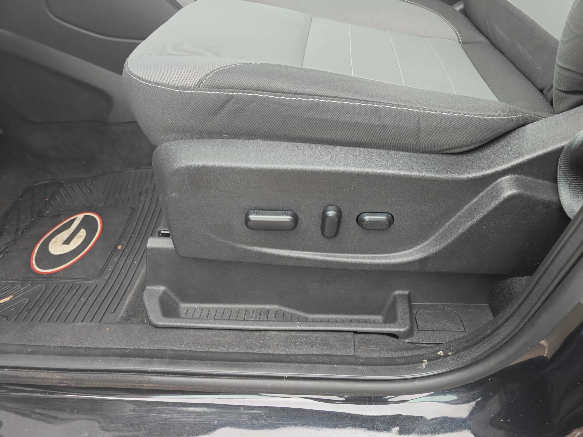 Used 2014 Ford Escape SE FWD image 10