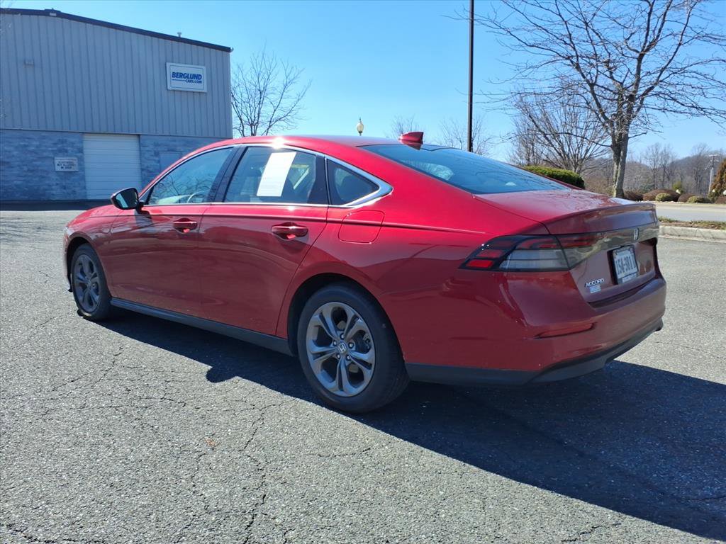 Used 2024 Honda Accord EX image 12