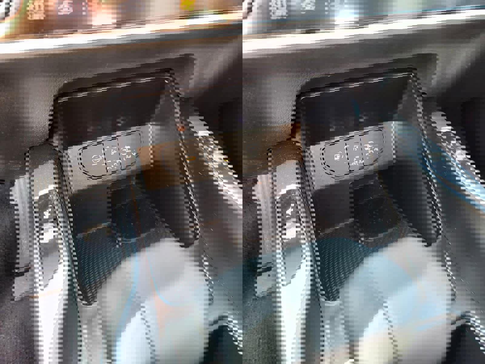 Used 2024 Kia Sorento S w/ Panoramic Sunroof Package image 24