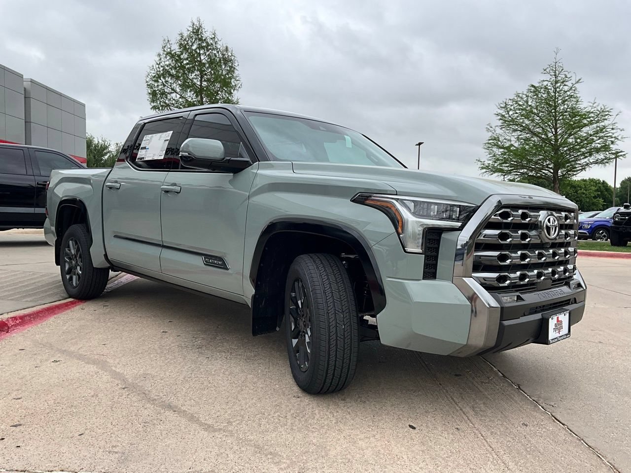 New 2026 Toyota Tundra Platinum AWD/4WD image 4