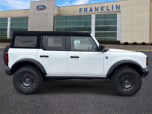 New 2025 Ford Bronco Big Bend w/ Black Diamond Package image 8