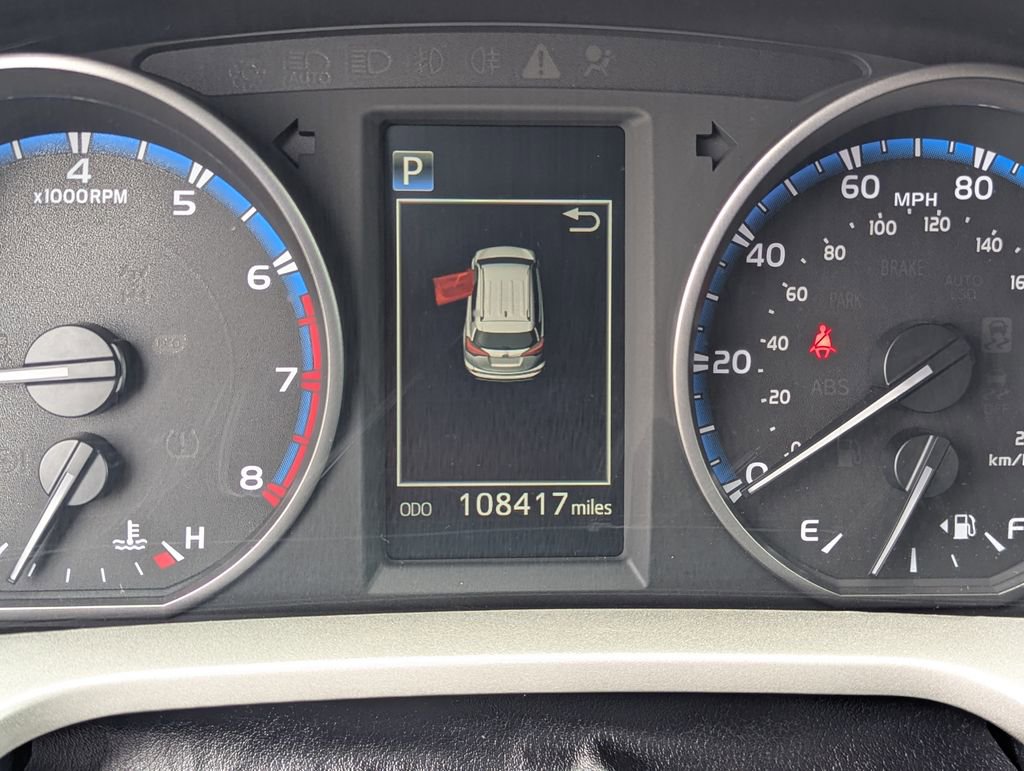 Used 2017 Toyota RAV4 LE FWD image 24