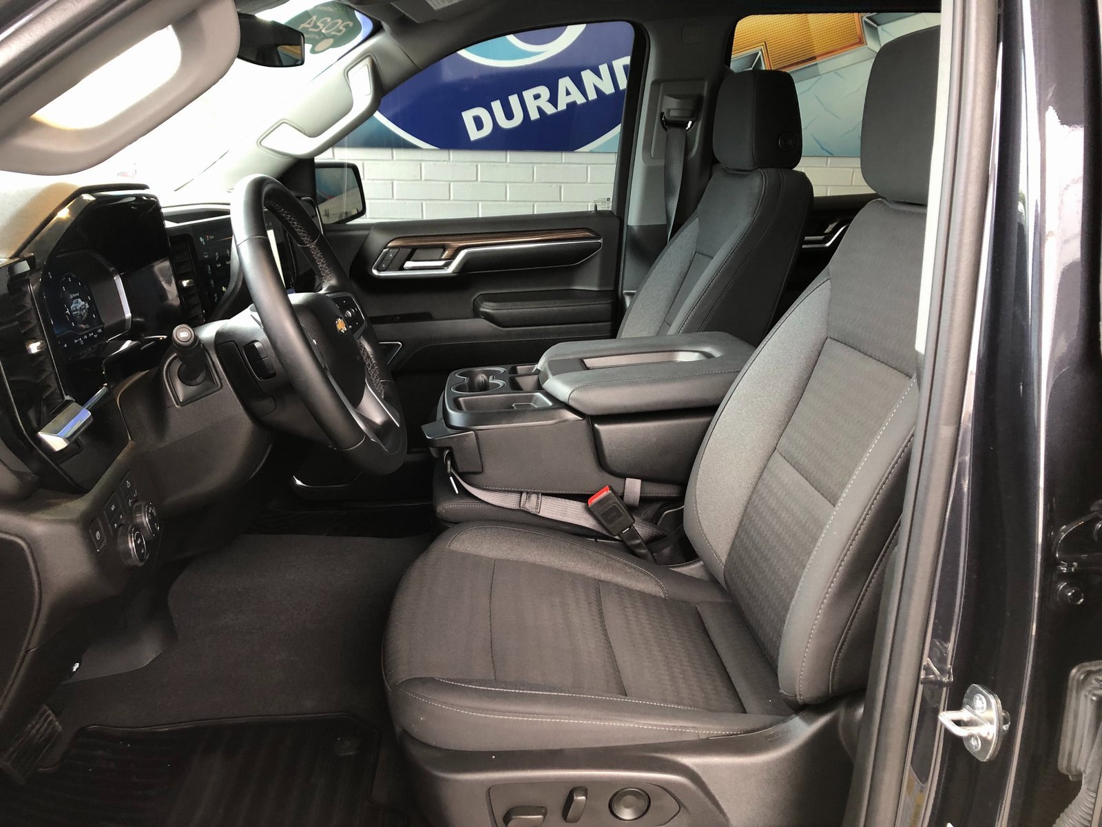 Certified 2024 Chevrolet Silverado 1500 LT image 16