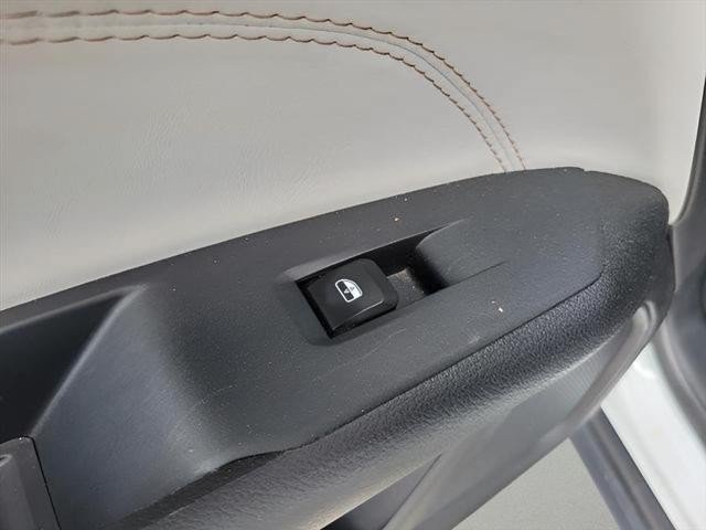 Used 2024 Jeep Compass Limited AWD/4WD image 18