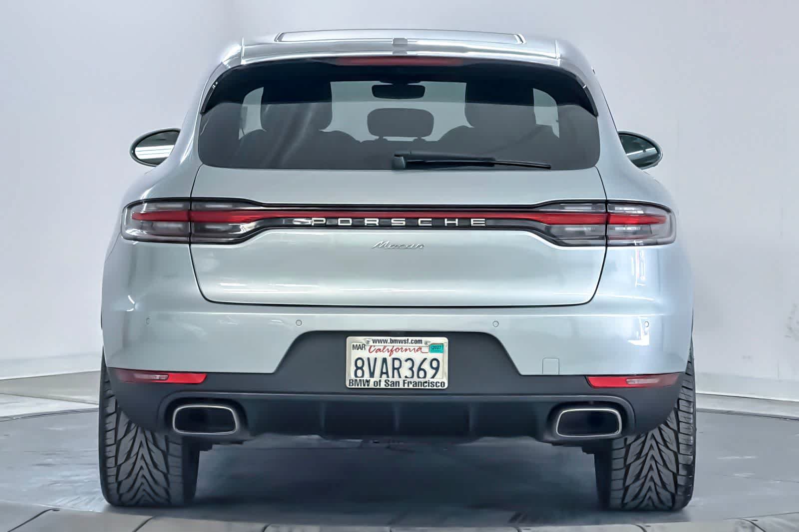 Used 2021 Porsche Macan w/ Premium Package Plus AWD/4WD image 7