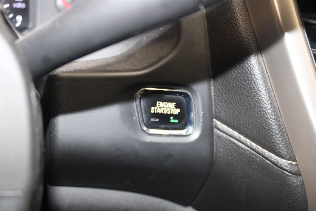 Used 2017 GMC Acadia Denali image 32