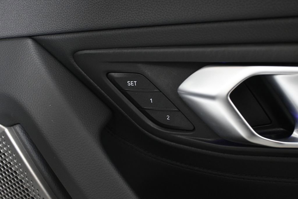 Certified 2024 BMW Z4 sDrive30i w/ Premium Package image 40