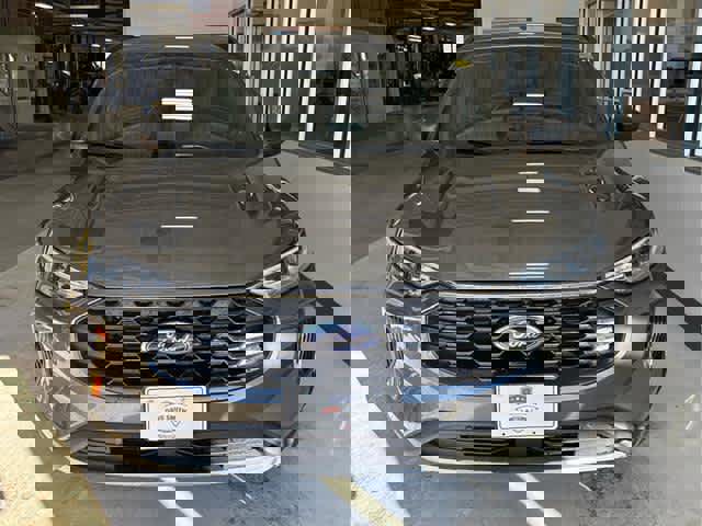 New 2025 Ford Escape ST-Line w/ Cold Weather Package image 2