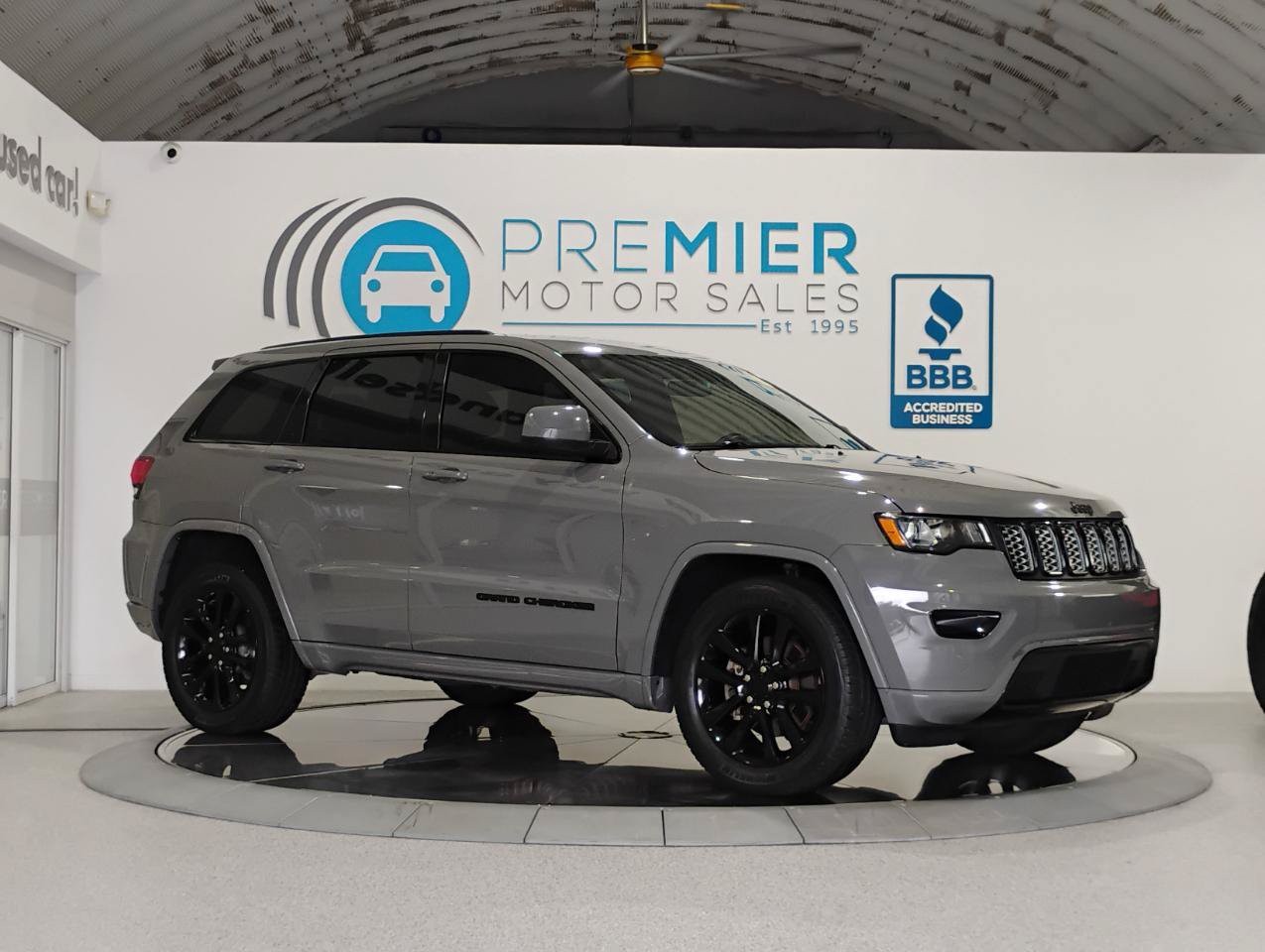 Used 2021 Jeep Grand Cherokee Laredo X RWD image 25