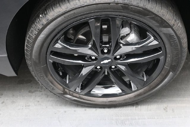 Used 2021 Chevrolet Equinox LT FWD image 36