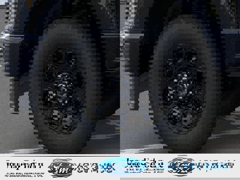 New 2026 Ford F350 Lariat w/ Black Appearance Package image 45