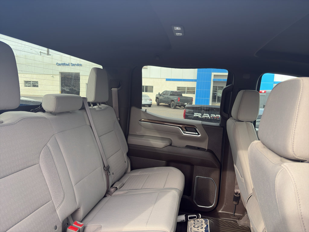 Used 2023 Chevrolet Silverado 1500 LT w/ Z71 Off-Road Package image 15