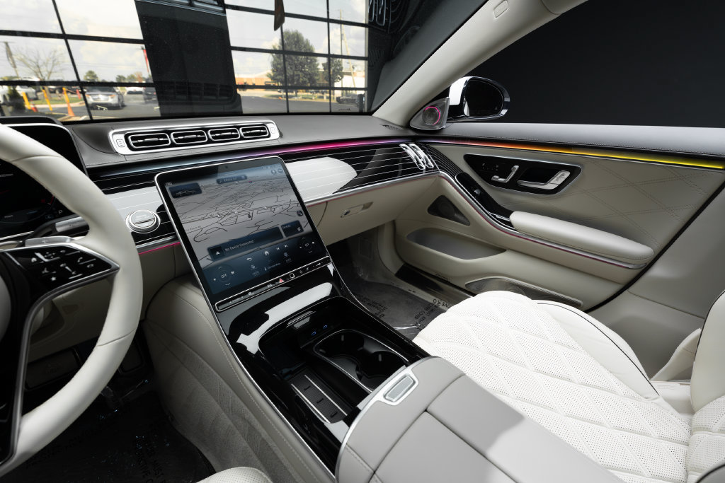 Used 2024 Mercedes-Benz Maybach S 580 4MATIC image 31